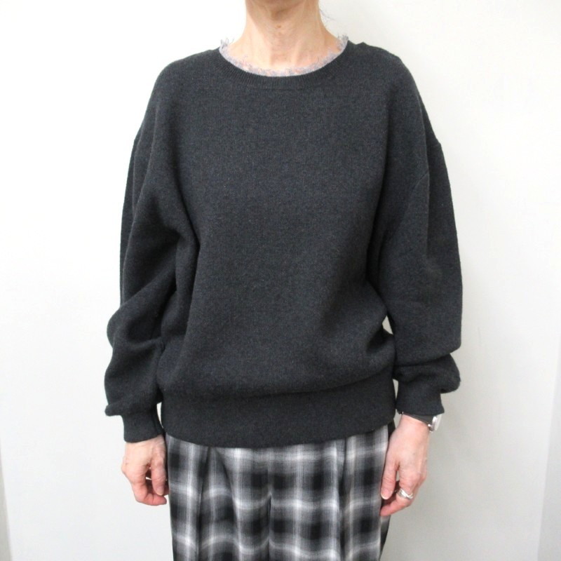 Audrey and john wad  衿ぐりダメージ加工プルオーバー /DGY×GY170